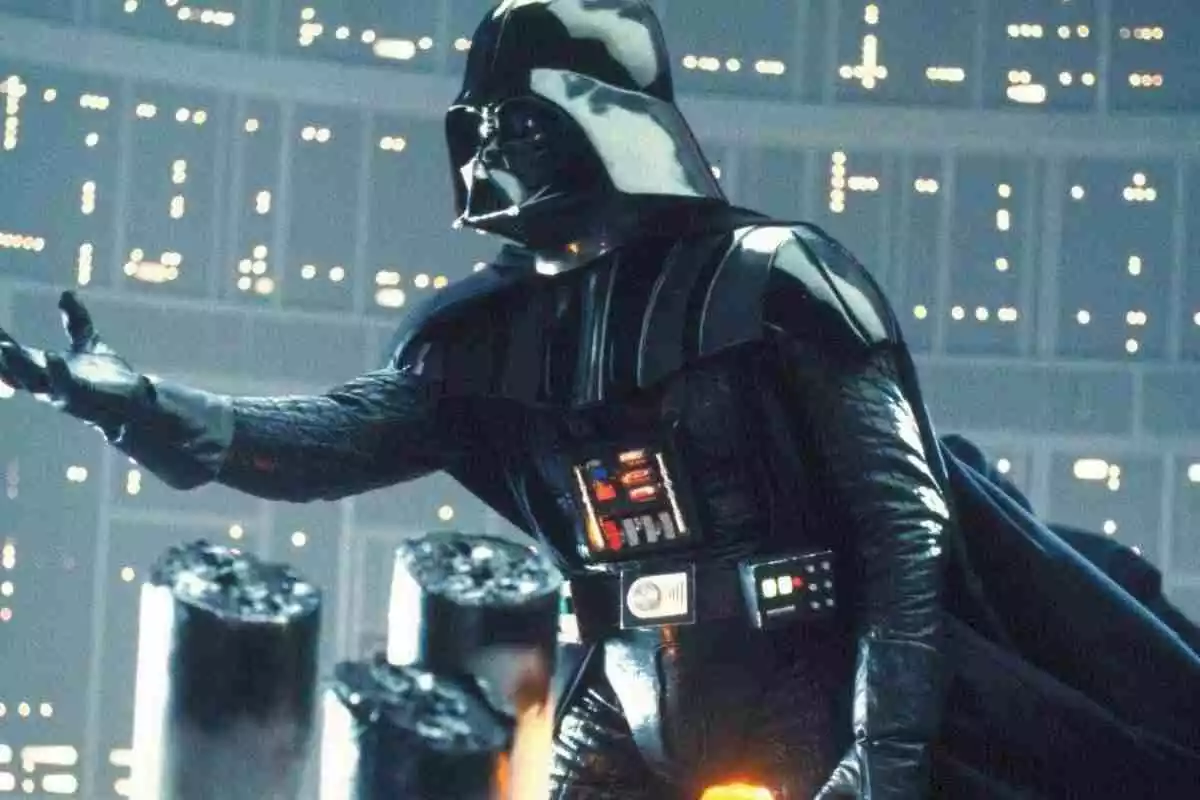 Fotograma de la película "El imperio contraataca", de la saga Star Wars, en la que Darth Vader le confiesa a Luke que es su padre